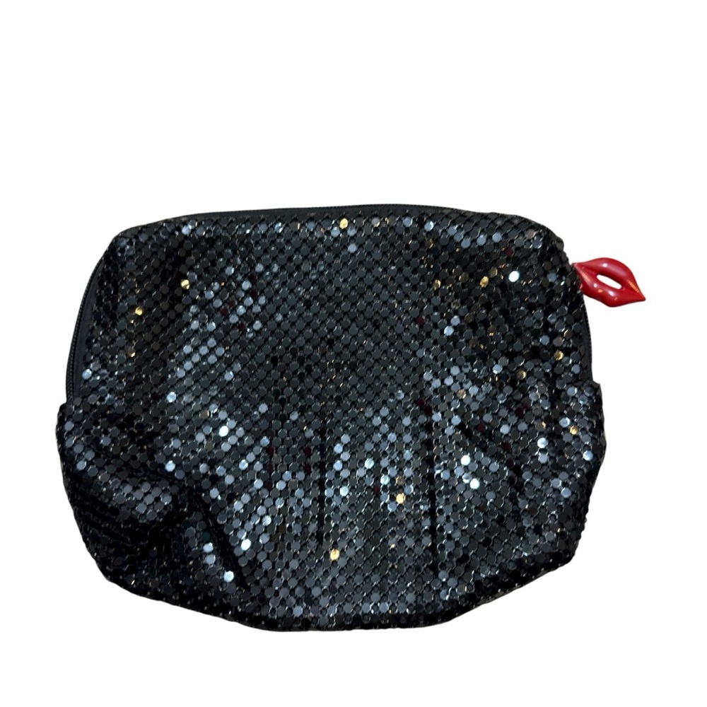 Signature‎ Club A Brand Black Metal Mesh Cosmetic bag with Red Lip Zipper Pull